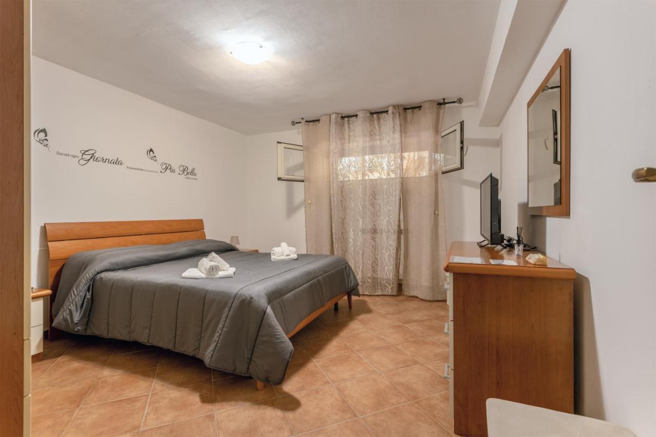 Casa In Villa A Mondello-700M Dal Mare Palermo Bagian luar foto