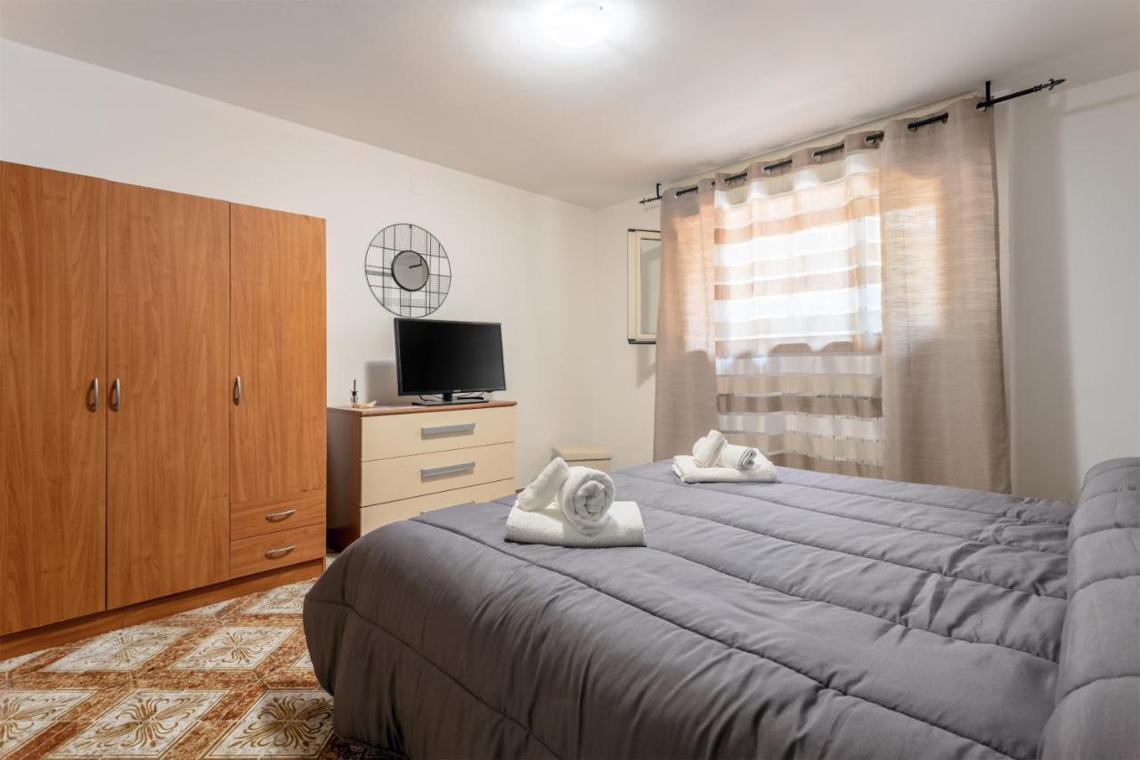 Casa In Villa A Mondello-700M Dal Mare Palermo Bagian luar foto